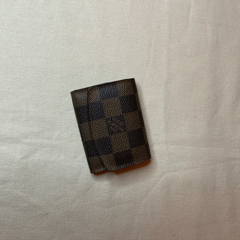 Louis Vuitton Sterling "Damier" Guilloche Enamel Cufflinks with case - Picture 5 of 12